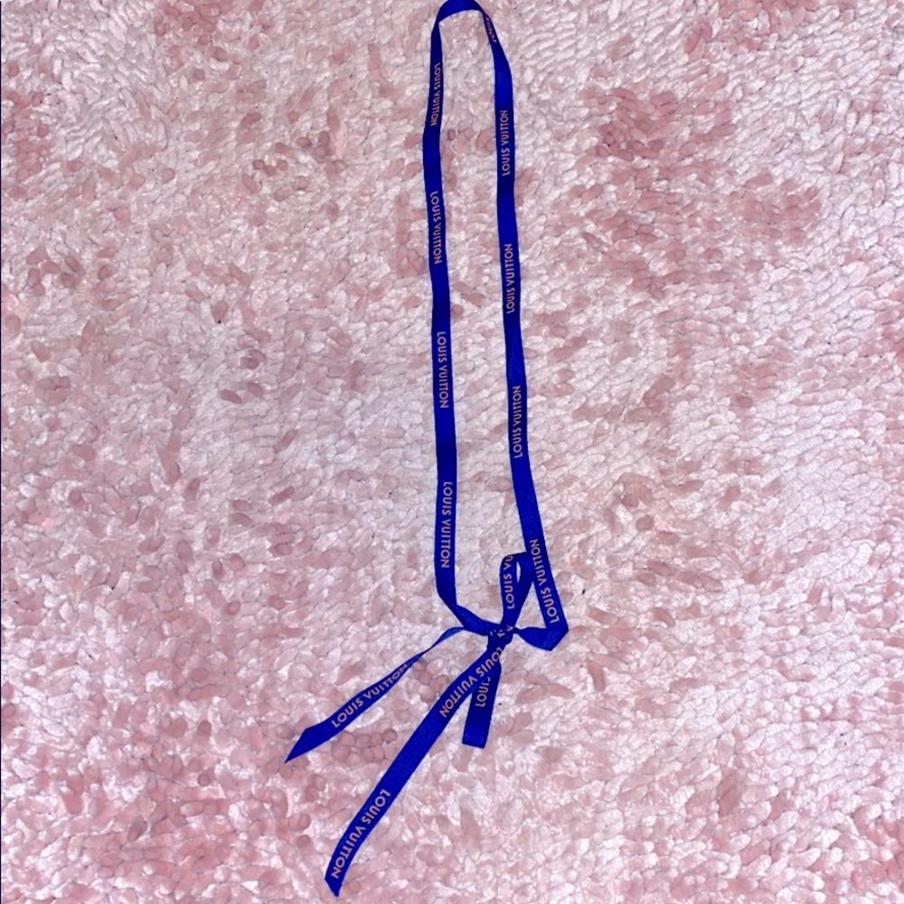 Louis Vuitton Ribbon